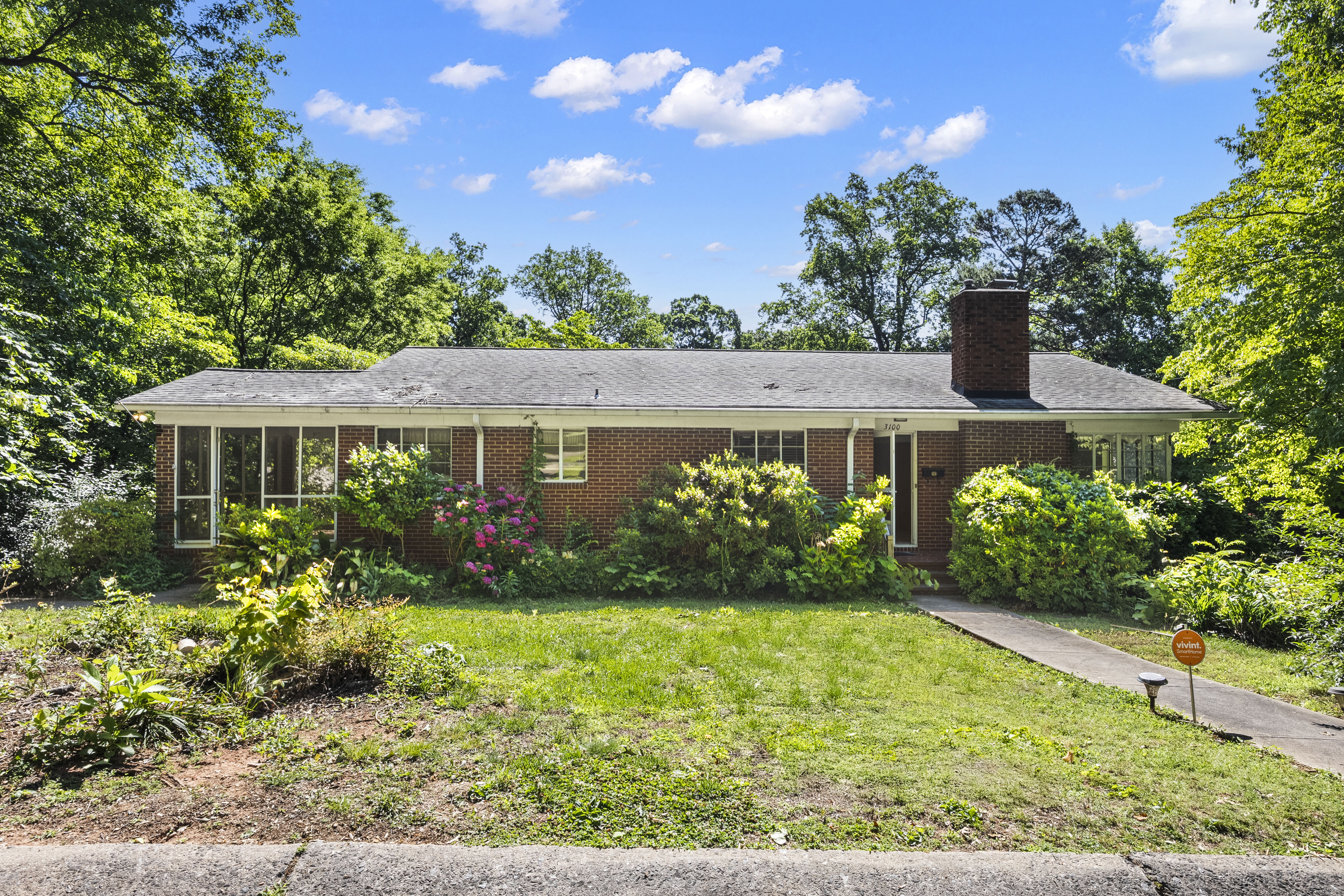 2600 Park Road